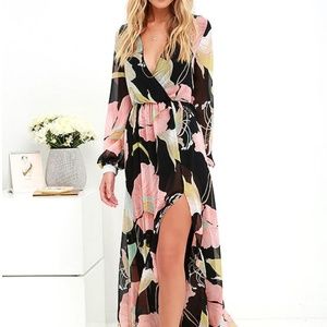 lulu's long floral dress size medium